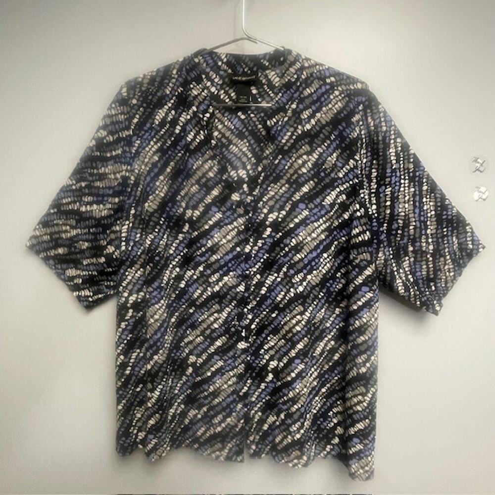 Lane Bryant Front Button 3/4 Sleeve V-Neck Geometric Blouse - Women's Size 18/20